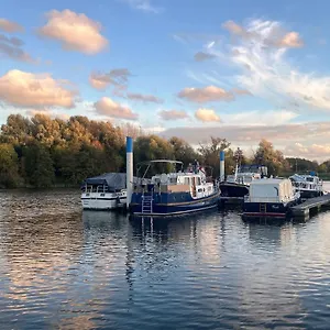 https://floating-vacationhome-sylt.maastrichthotels.net